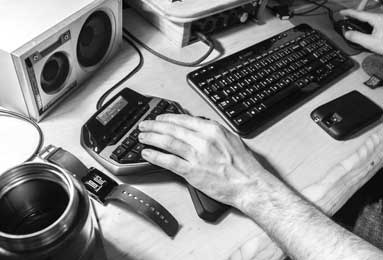 袭击俄军中将的嫌疑人迪拜被拘捕，全球安全警钟再响